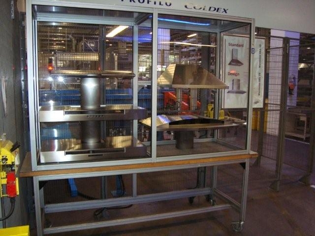 In de Neff fabriek.