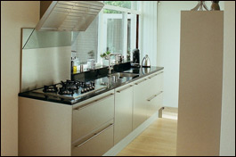 Snaidero keuken in model Sistema Zeta Top. Deze keuken is in mat lak gespoten.