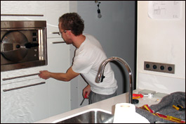 De hoge druk stoomoven is inmiddels gemonteerd in deze Snaidero keuken.