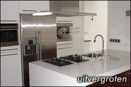 Deze Snaidero Italiaanse design keuken is inmiddels bijna klaar.