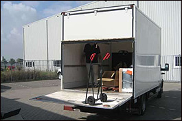 De keuken gaat op transport richting klant.