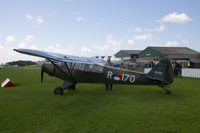 Nog een Piper Cub hier op Midzomer Event 2010.