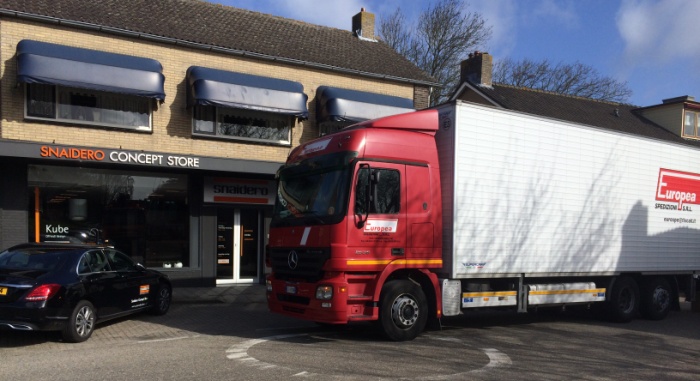 De Snaidero keuken voor klant komt binnen in Arnemuiden. 