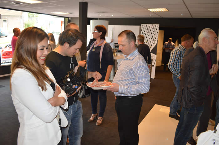 Italiaanse avond in de Snaidero keuken showroom te Arnemuiden.