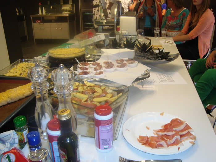 De San Daniele Prosciutto werd uiteraard vers gesneden.